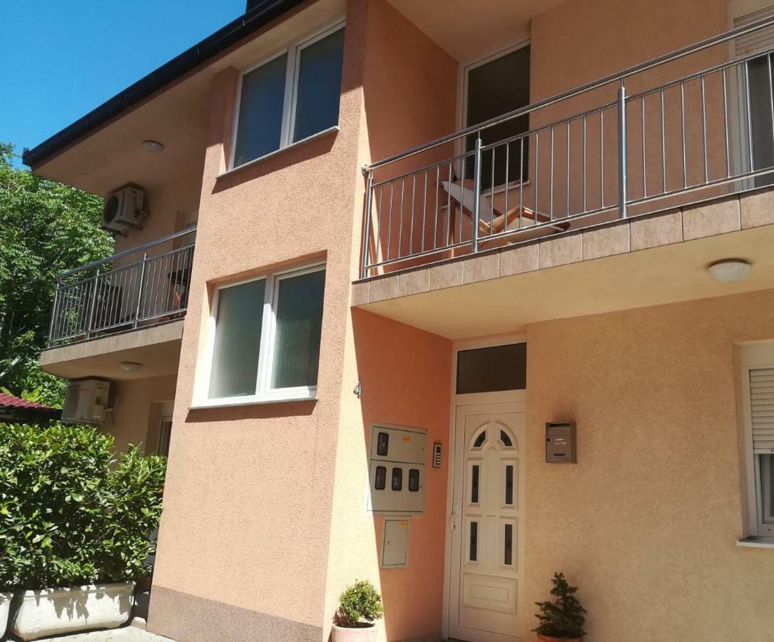 Apartman Mona 모스타르 외부 사진